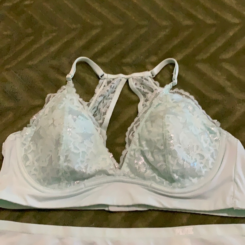 VICTORIA’S SECRET Aqua Lace Razorback Bra Set Size Large